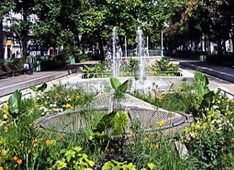 Water fountain inside Square Jules Ferry
