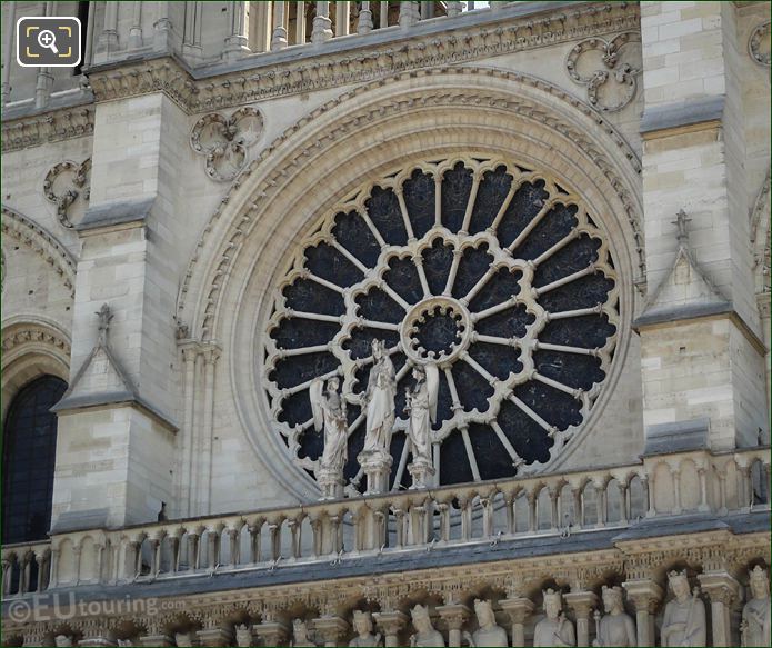 Virgin Mary with Child statue on the Notre Dame