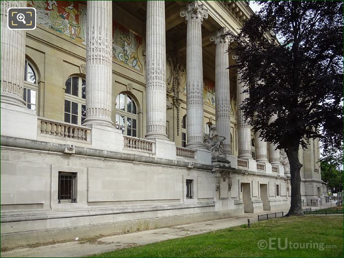 Grand Palais north east colonnade with statue