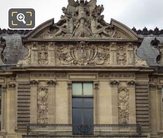 Pediment sculpture on Grand Galerie Occidental