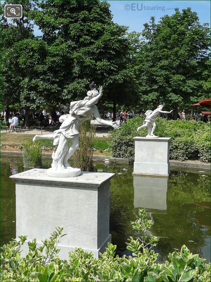 RHS of Daphne statue Jardin des Tuileries