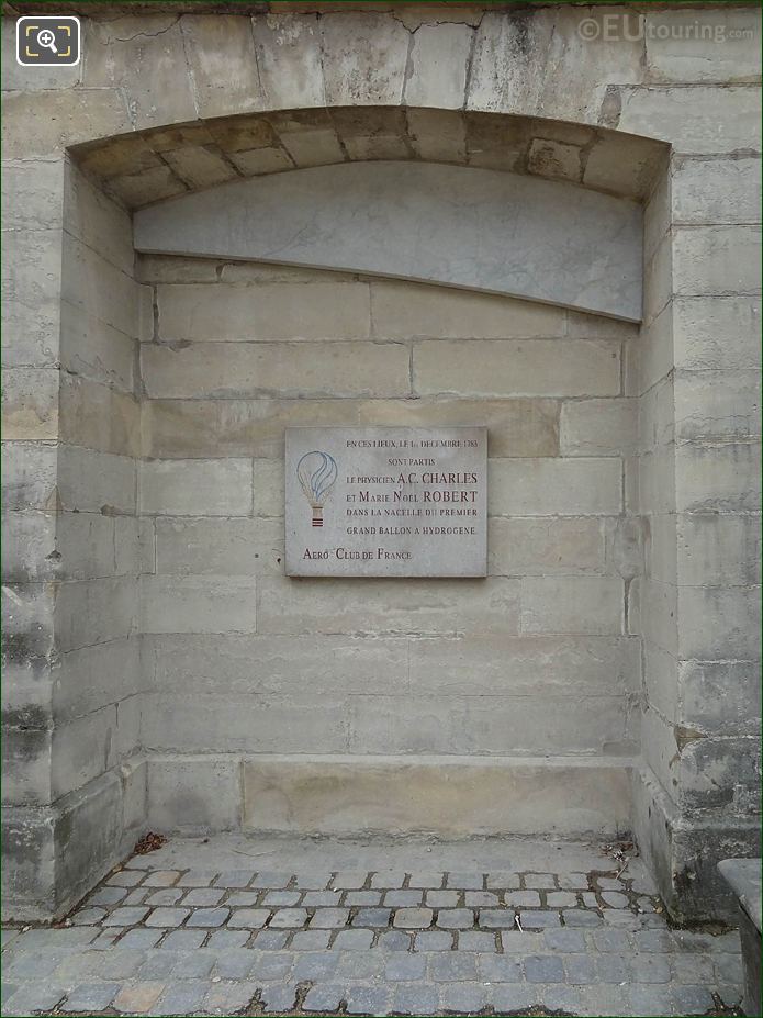 Tuileries Gardens First Manned Hydrogen Balloon Flight plaque