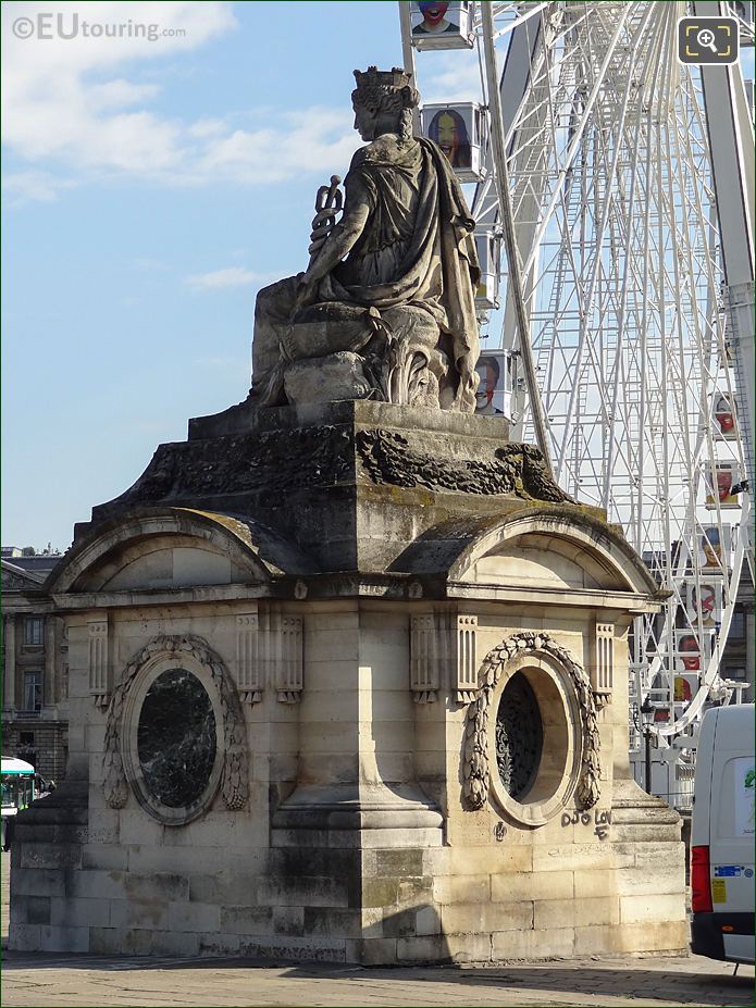 Back and left side of Lyon statue and pavilion by Hittorff