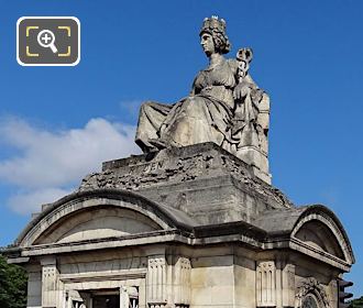 Front and left side of Rouen statue and Gabriel Guardhouse