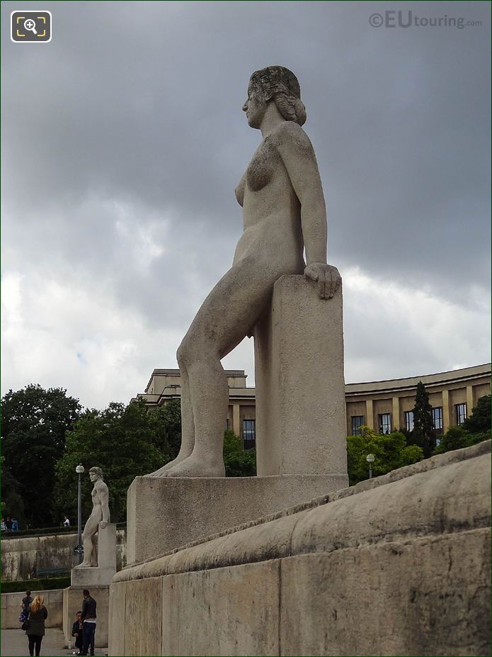 Storm clouds La Femme statue