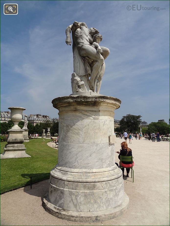 Right hand side of Le Serment de Spartacus statue