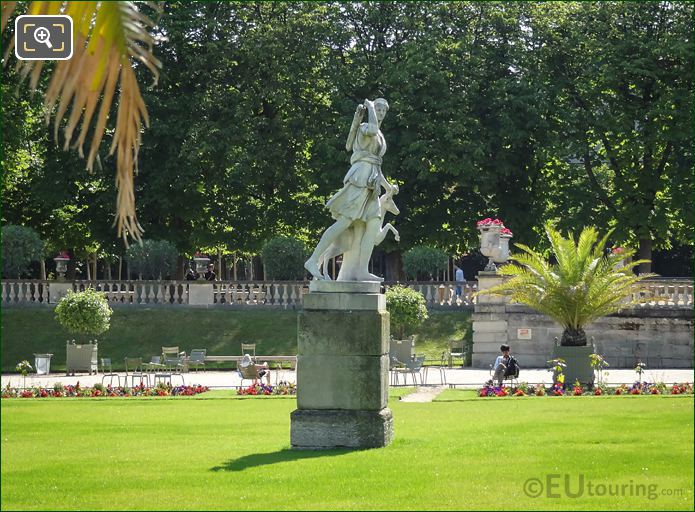 Side view of Diane a la Biche statue