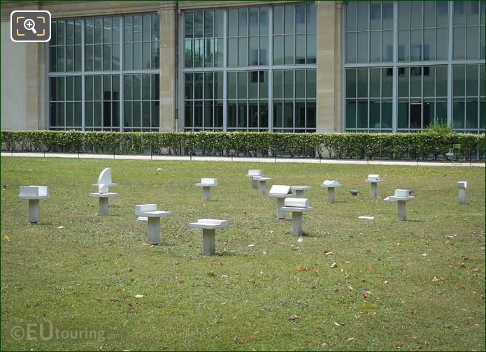 Grand Commandement Blanc sculptures Jardin des Tuileries