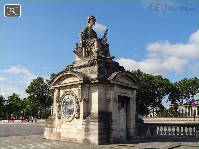 Marseille statue on Guardhouse designed by Jacques Ignace Hittorff