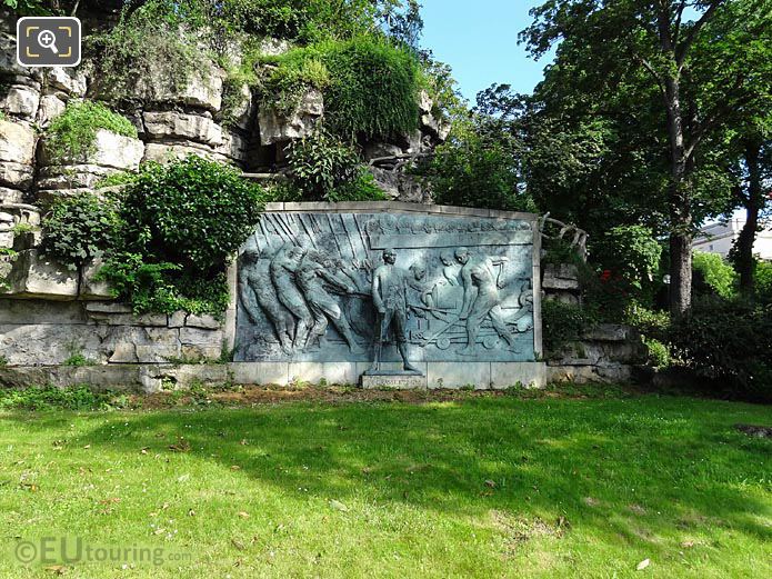 1931 bronze monument Admiral de Grasse Paris