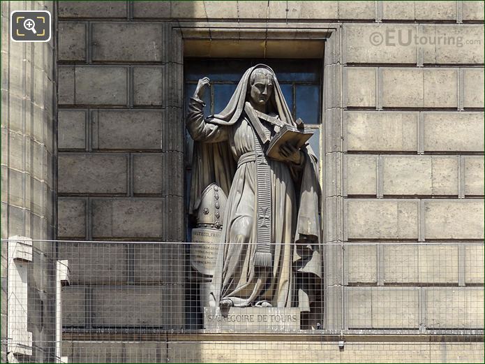 Saint Gregoire de Tours statue, Eglise de la Madeleine