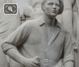 French resistance fighter on World War I monument at Place Trocadero