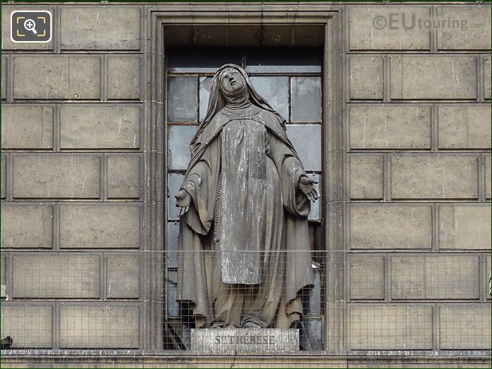 Niche with Saint Therese statue, Eglise de la Madeleine, Paris