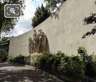 World War I monument and its curving stone wall left side