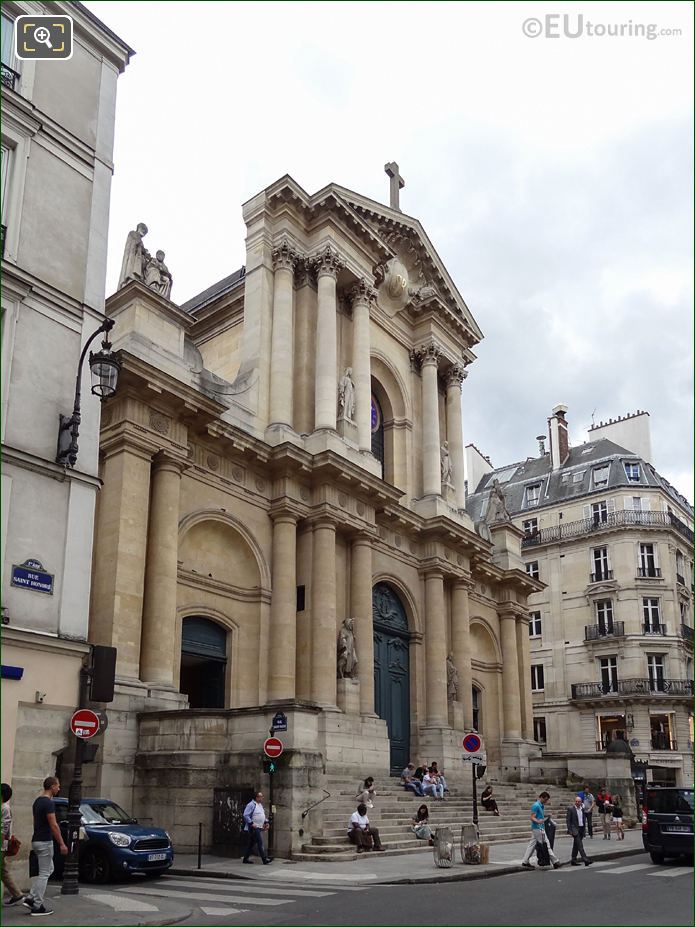 South facade Eglise Saint-Roch, Rue Saint-Honore, Paris