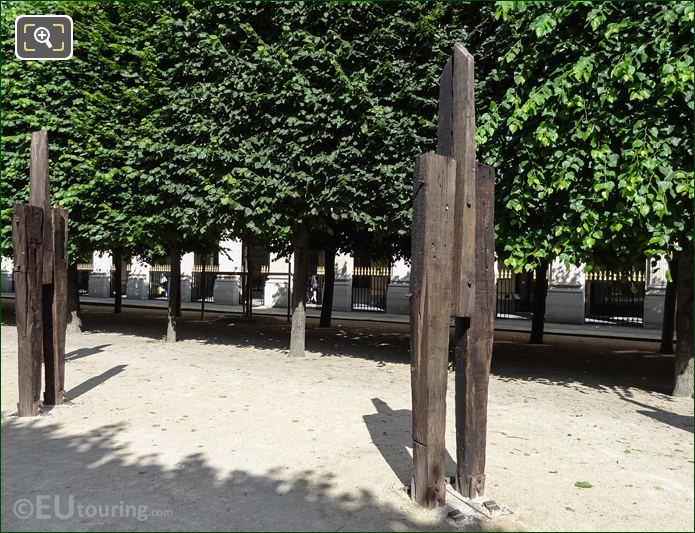 L'Homme Debout figures celebrating Korea and France relations by Chung Hyun