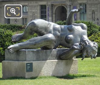 La Riviere statue by Aristide Maillol in Paris