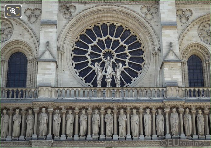 Virgin with Child statue at Notre Dame