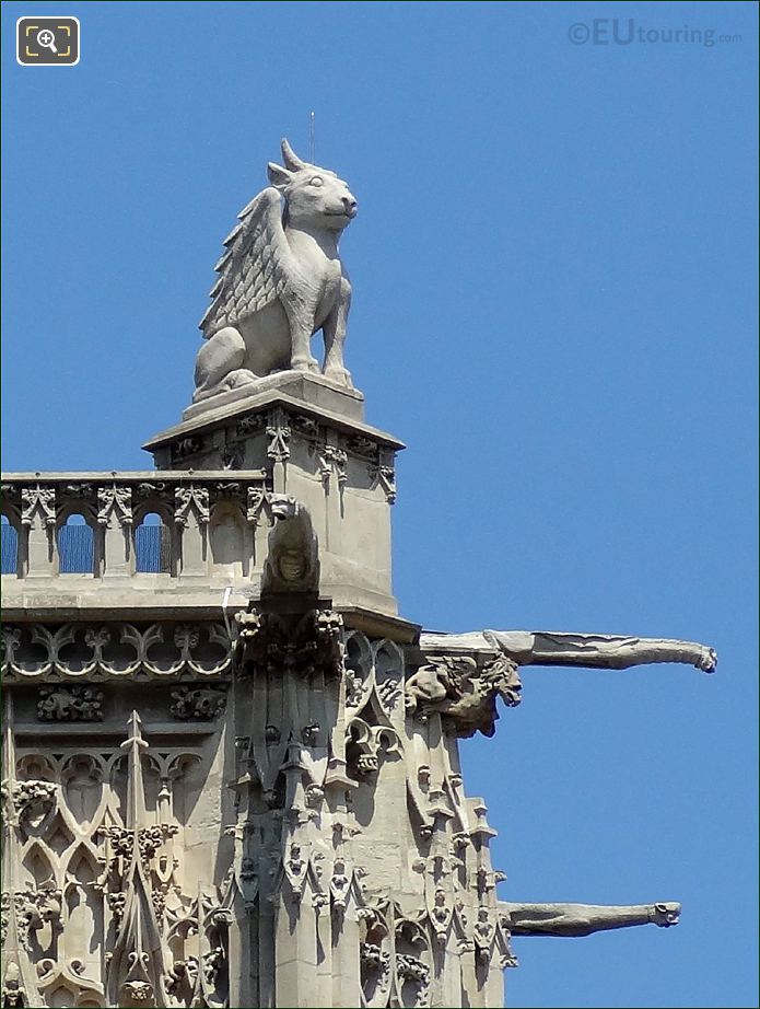 Tour Saint Jacques statue in Paris