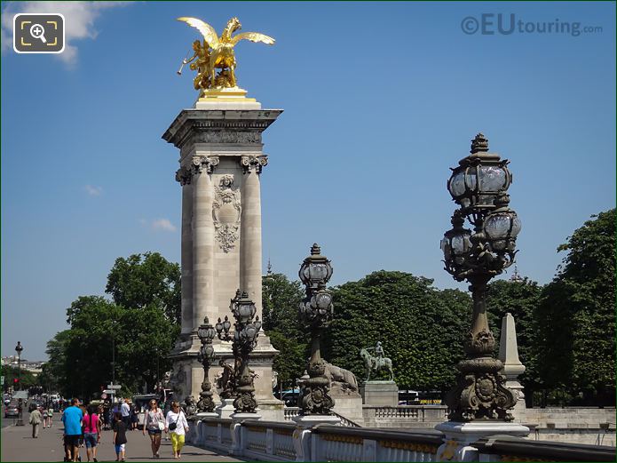 Golden statue on Pont Alexandre III