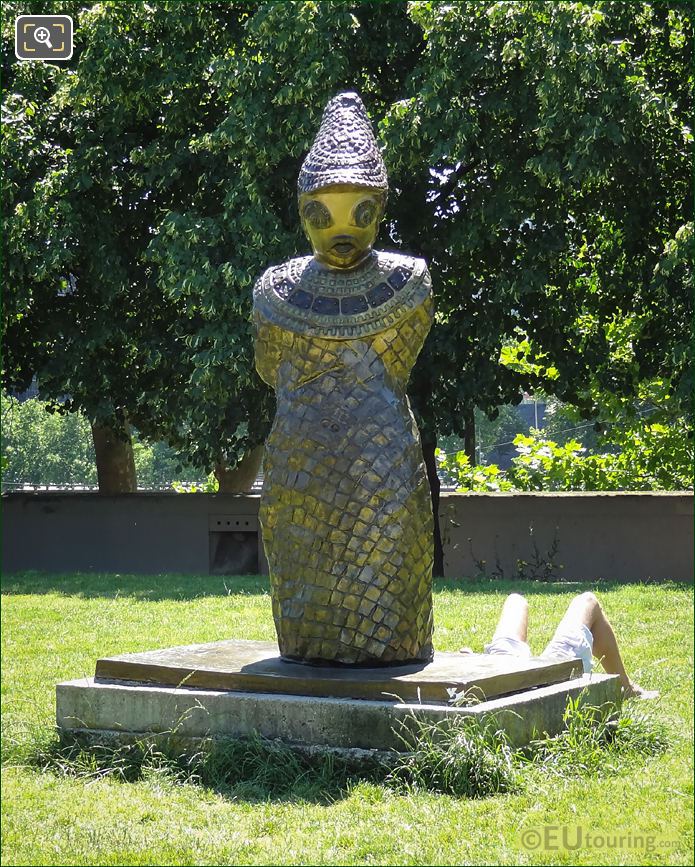 Eve the German statue in Park Bercy