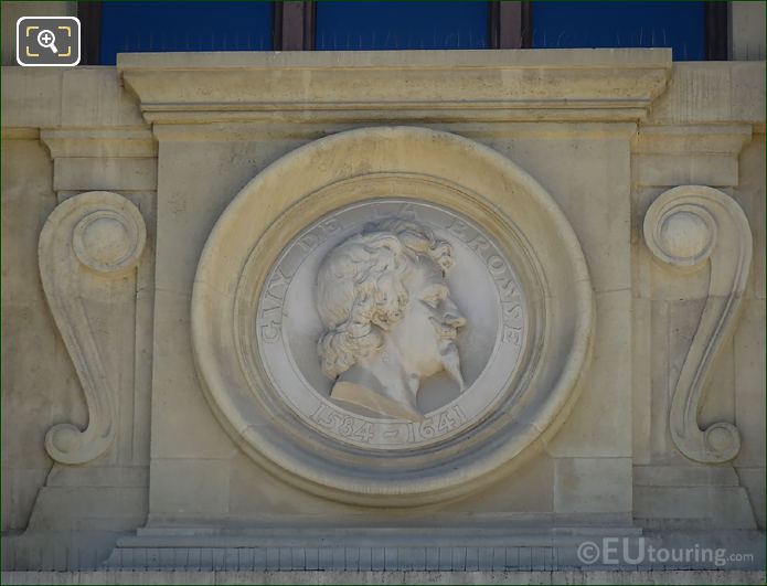 Guy de la Brosse bust statue in Paris