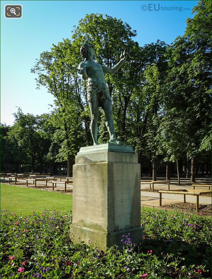 The Greek Actor statue by Baron Bourgeois