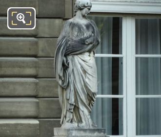 Marble statue of Sainte Suzanne in Paris