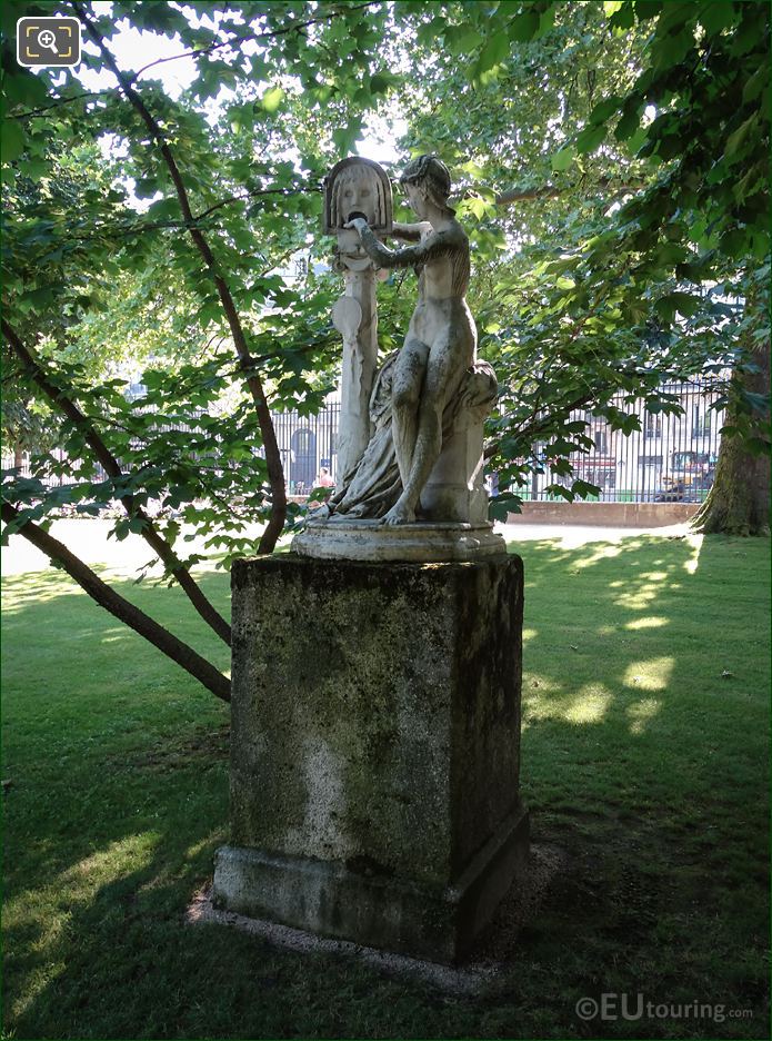 La Bocca Della Verita statue and stone base