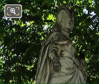 Marguerite of Anjou statue in Jardin du Luxembourg