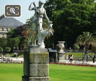 Diane a la Biche statue at Luxembourg Gardens