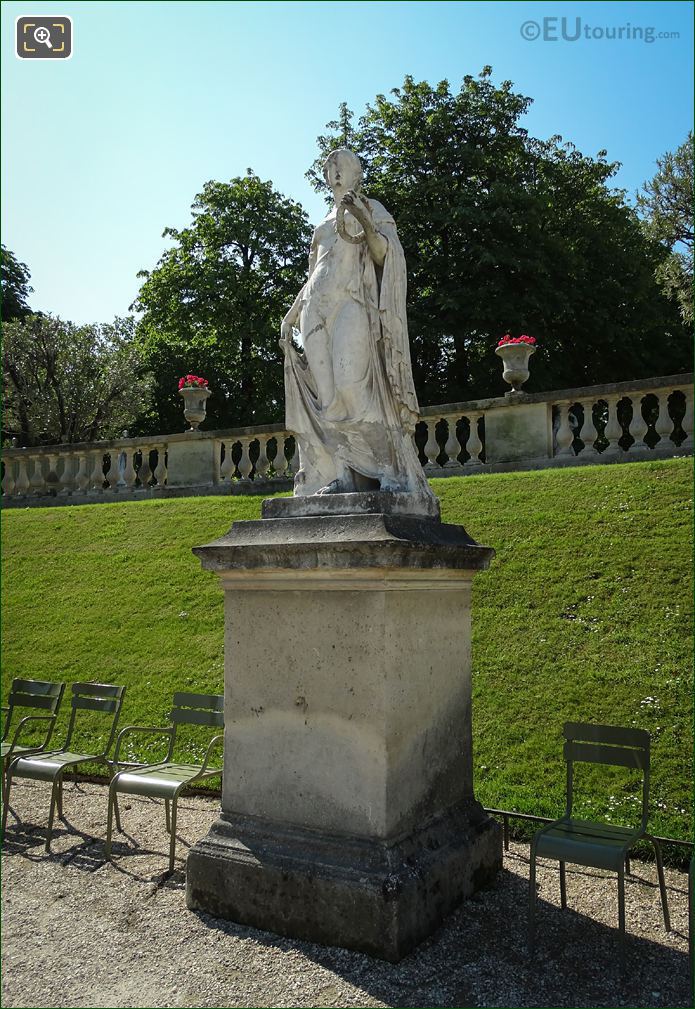 Flore mable statue in Luxembourg Gardens