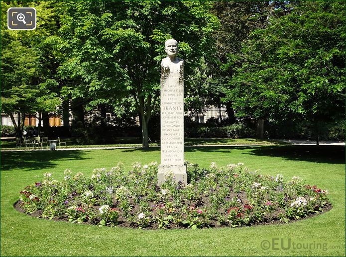 1962 Edouard Branly monument