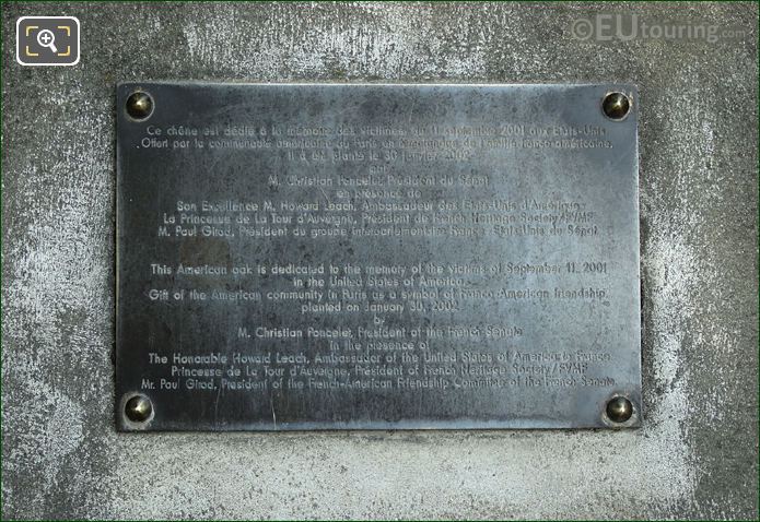 Plaque about the American oak tree