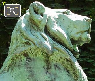 Bronze lion statue in Luxembourg Gardens