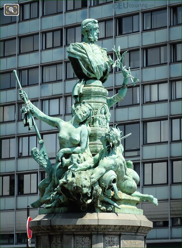 Bronze statue group on Francois Garnier monument