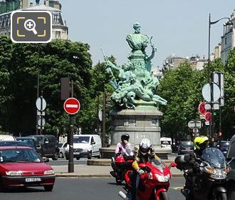 Francois Garnier monument in Place Camille Jullian