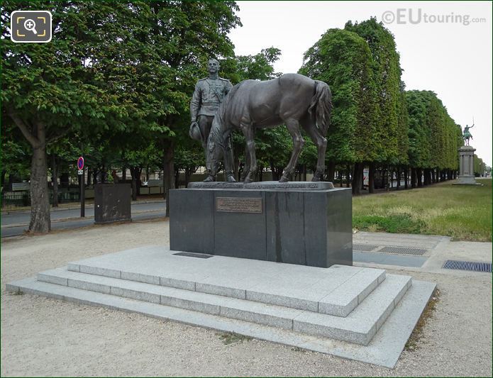 Paris World War I monument The Spring