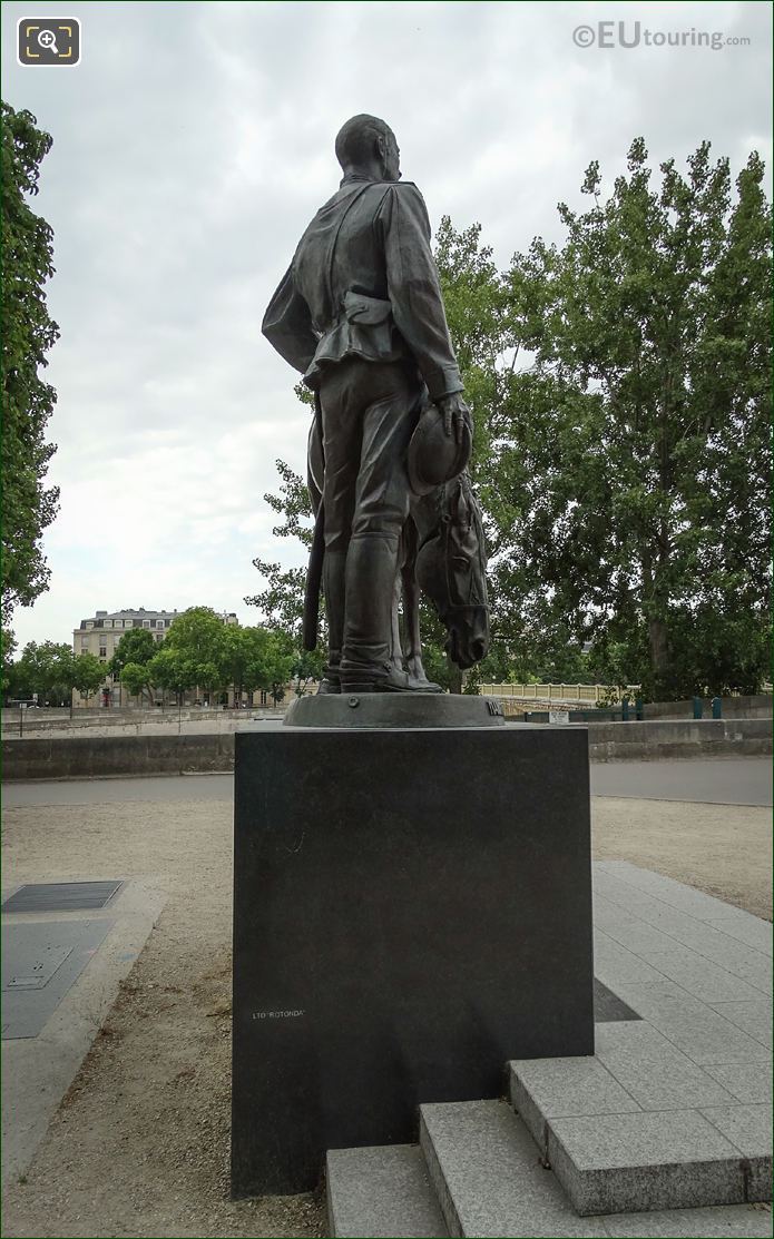 LHS side of Monument to Russian Expeditionary Force 1916-1918