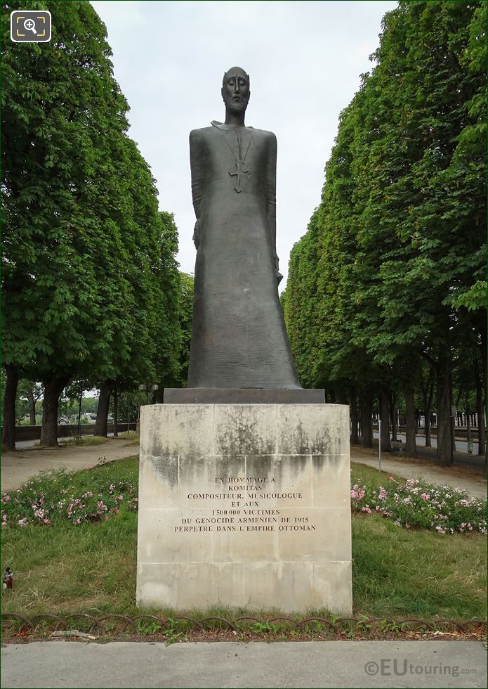 Monument to Komitas by David Erevantzi