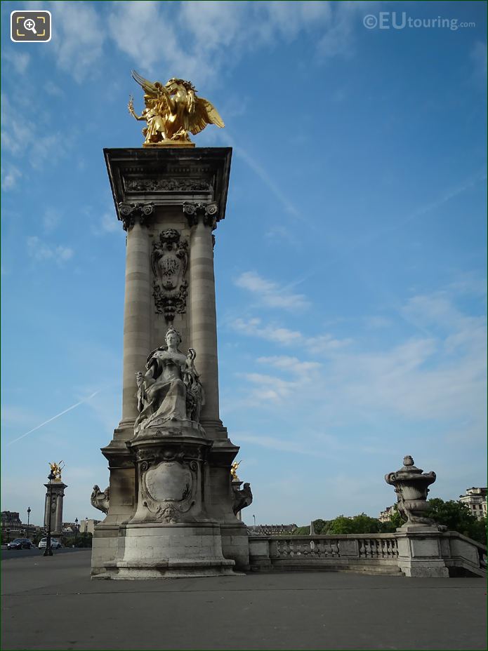 North west corner Pont Alexandre III