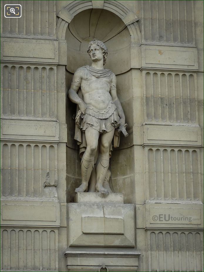 Pollux statue on Aile de Flore