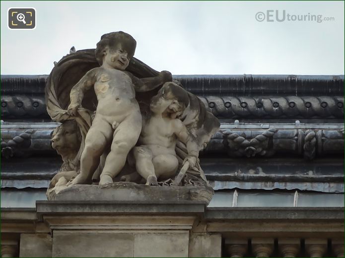 La Navigation statue by sculptor Louis Meunier