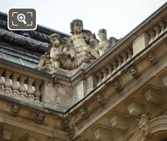 La Fortune statue on Pavillon des Etats