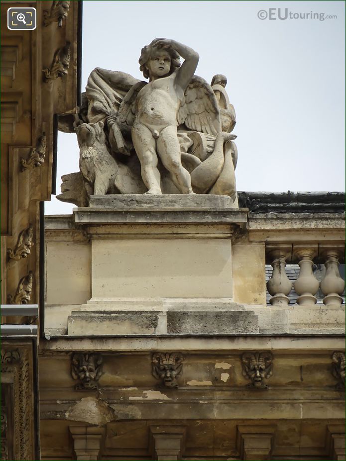 La Vigilance statue Aile Colbert wing