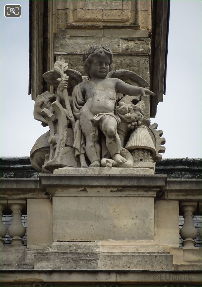 La Paix statue at Aile Colbert