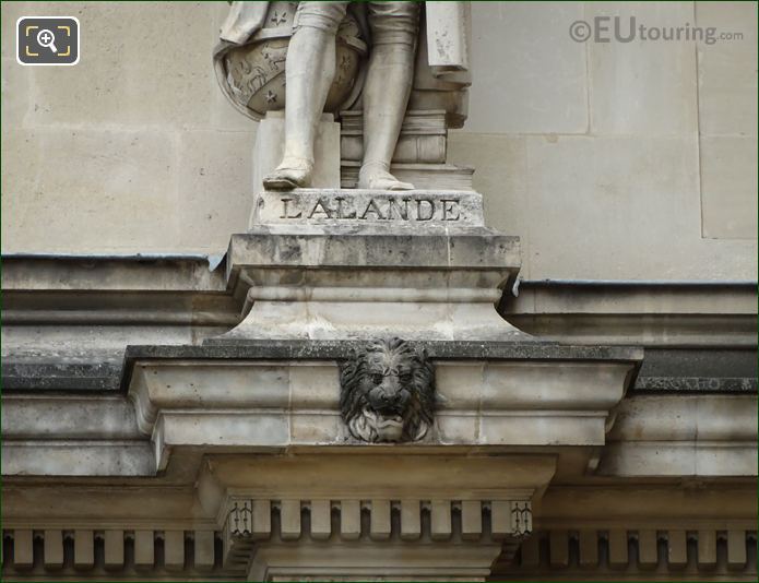 Inscription on Joseph Jerome Lefrancois de Lalande statue