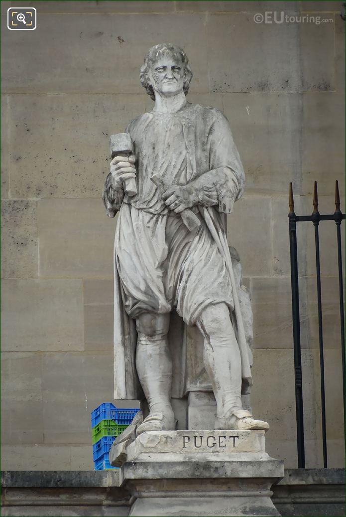 Pierre Puget statue on Aille Mollien