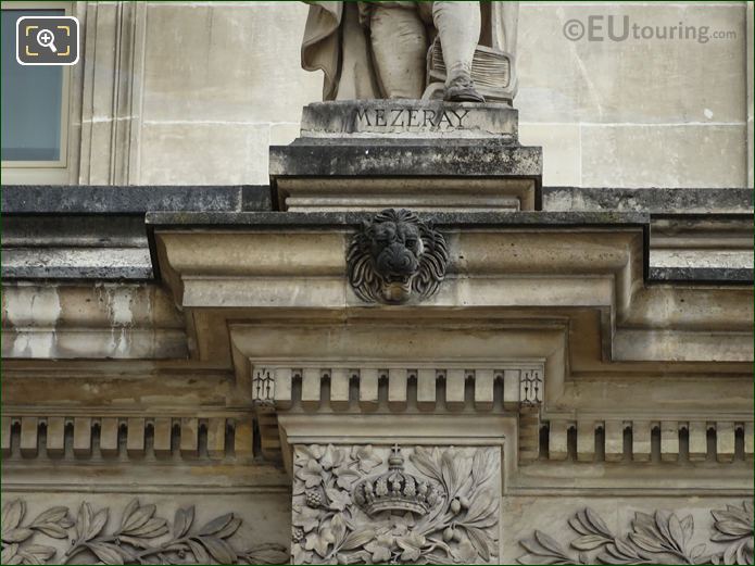 Inscription on Francois Mezeray statue in Paris