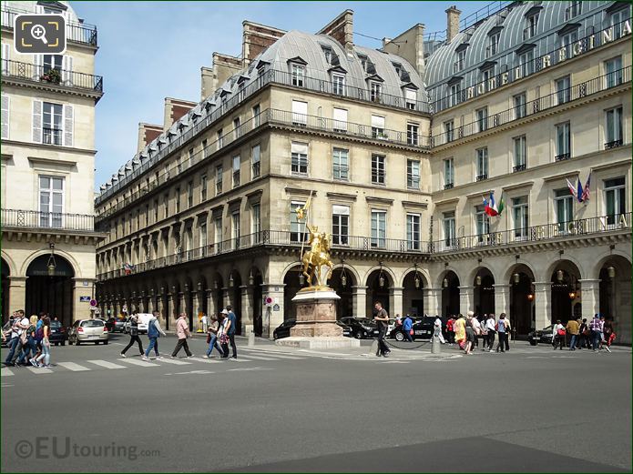 Joan of Arc statue at Place des Pyramides